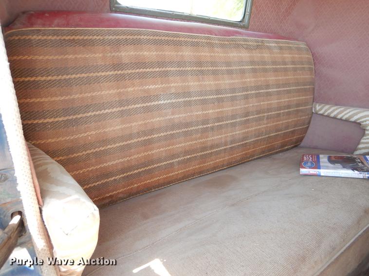 image for item FK9243 1928 Ford A Leatherback four door sedan