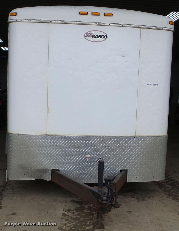 image for item FM9321 2004 TNT enclosed cargo trailer