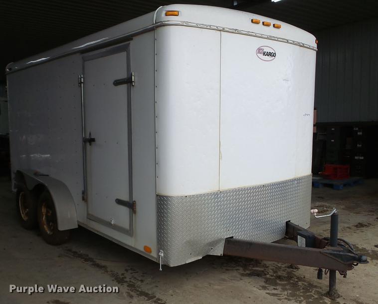 image for item FM9321 2004 TNT enclosed cargo trailer