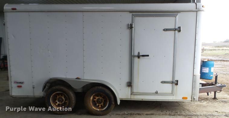image for item FM9321 2004 TNT enclosed cargo trailer
