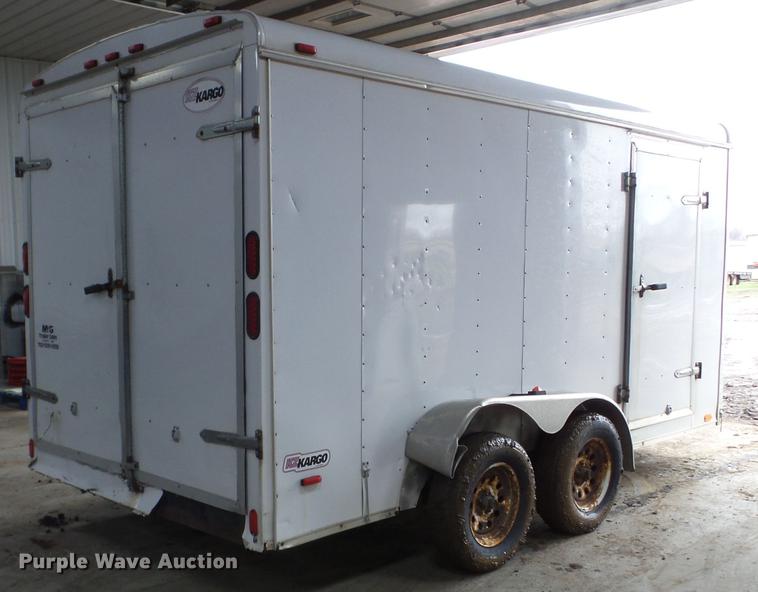 image for item FM9321 2004 TNT enclosed cargo trailer