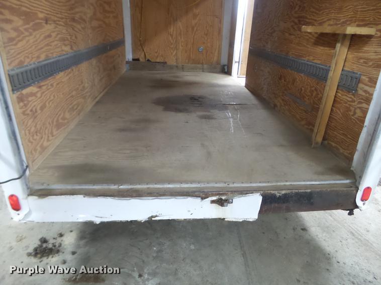 image for item FM9321 2004 TNT enclosed cargo trailer