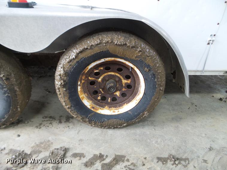 image for item FM9321 2004 TNT enclosed cargo trailer