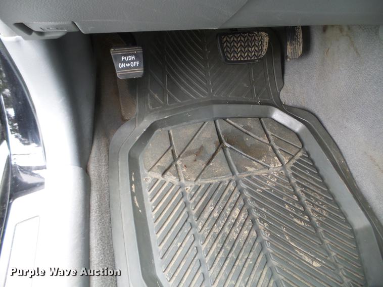 image for item FM9324 2005 Toyota Avalon