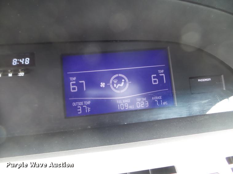 image for item FM9324 2005 Toyota Avalon