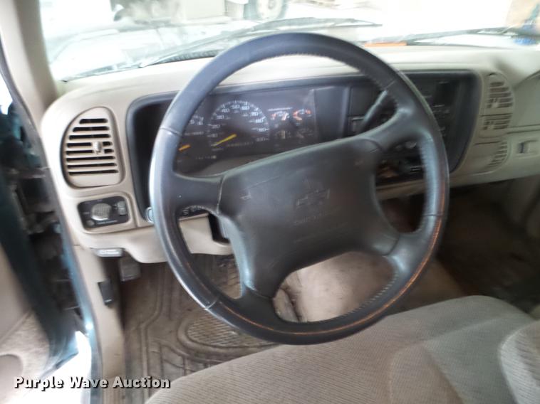 image for item FM9328 1997 Chevrolet K1500 pickup truck