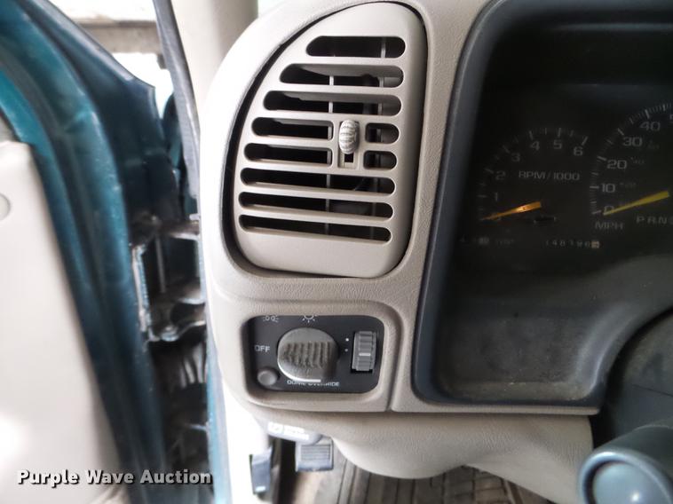 image for item FM9328 1997 Chevrolet K1500 pickup truck