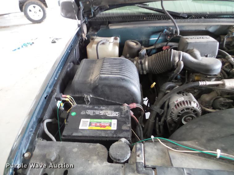 image for item FM9328 1997 Chevrolet K1500 pickup truck