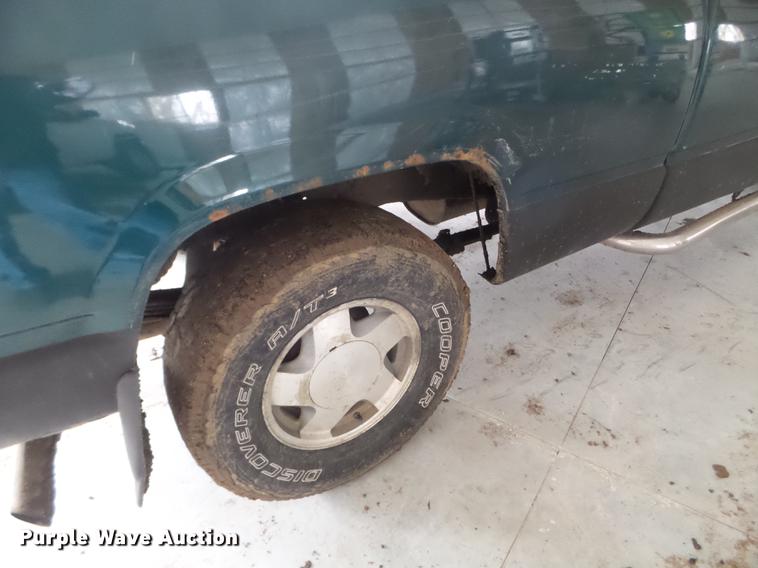 image for item FM9328 1997 Chevrolet K1500 pickup truck