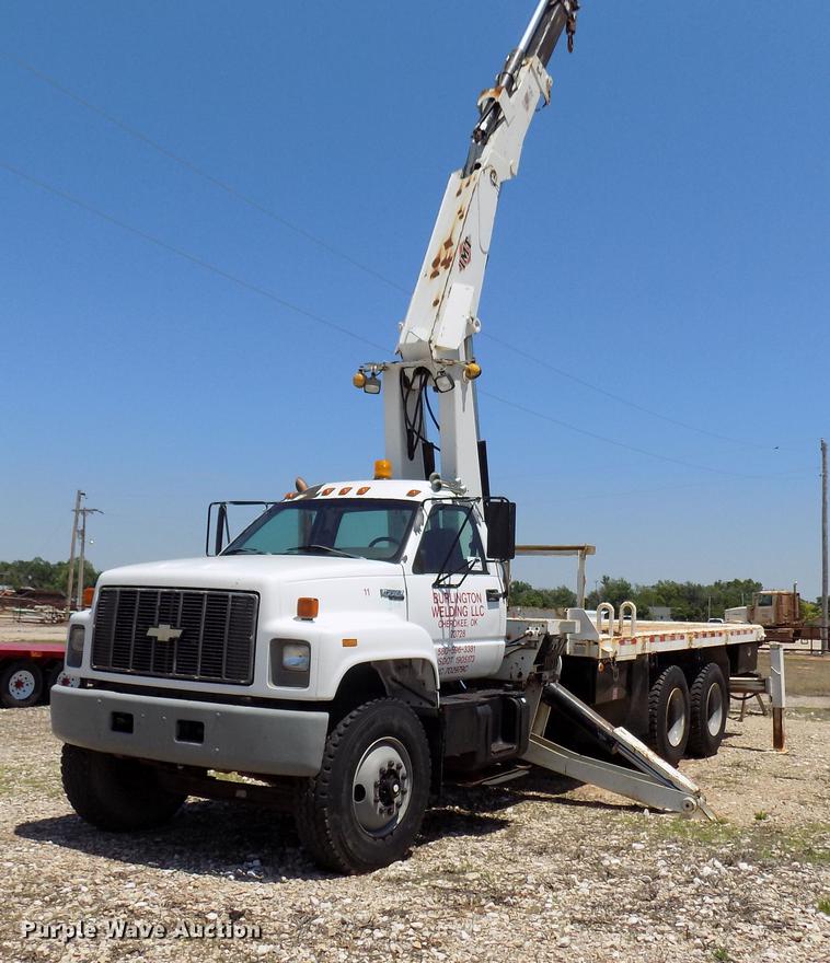 image for item DB9672 1995 Chevrolet Kodiak crane truck