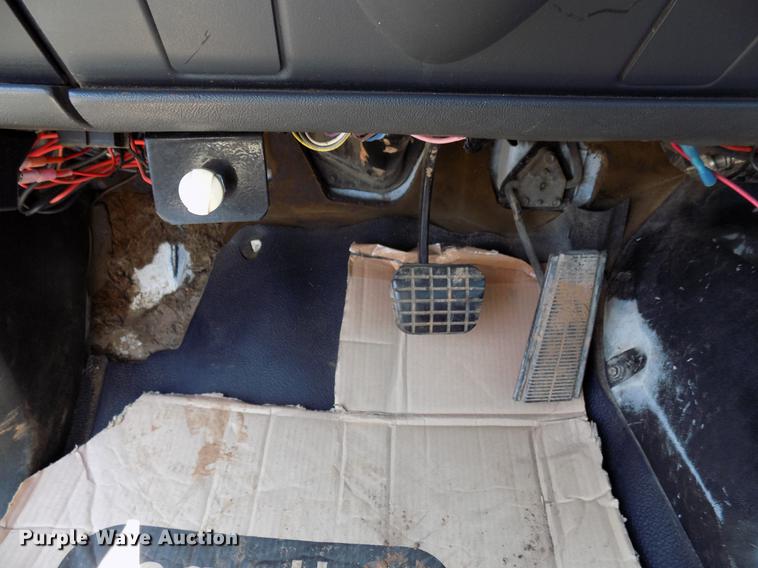 image for item DB9672 1995 Chevrolet Kodiak crane truck