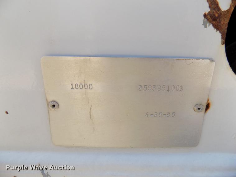 image for item DB9672 1995 Chevrolet Kodiak crane truck