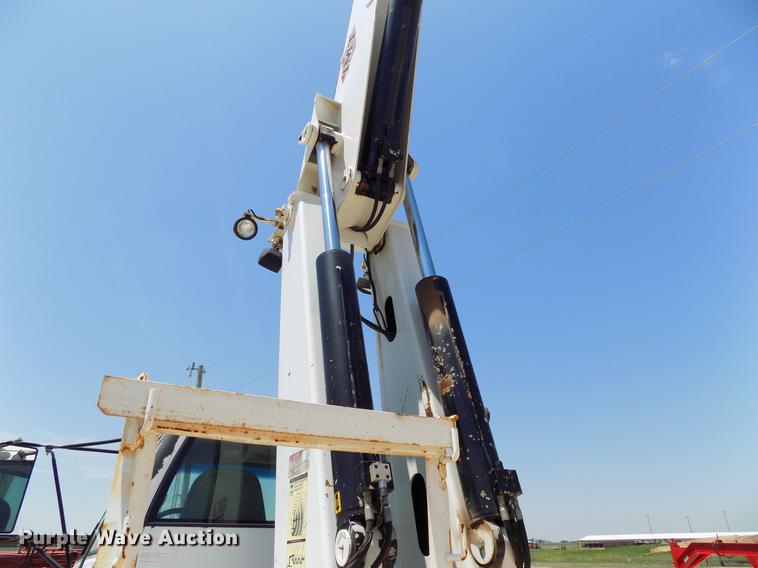 image for item DB9672 1995 Chevrolet Kodiak crane truck