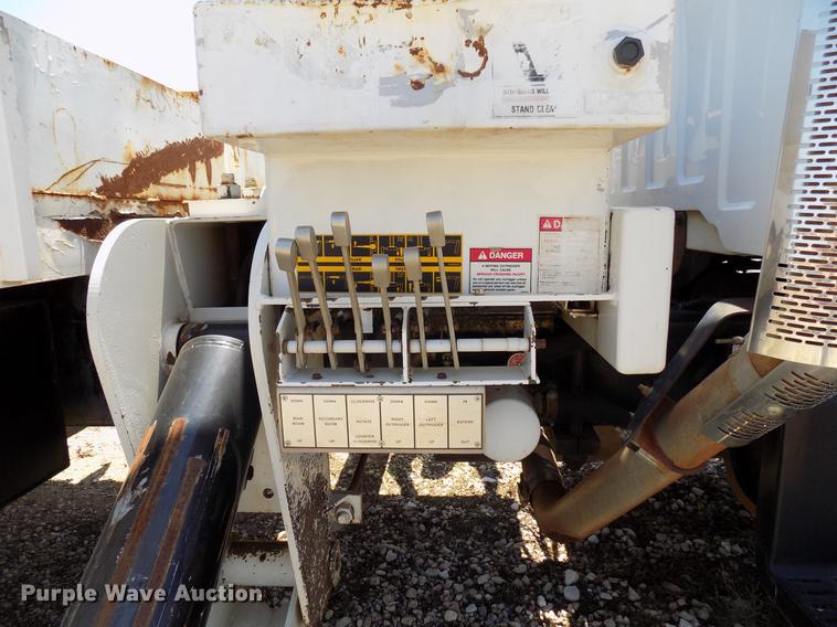 image for item DB9672 1995 Chevrolet Kodiak crane truck