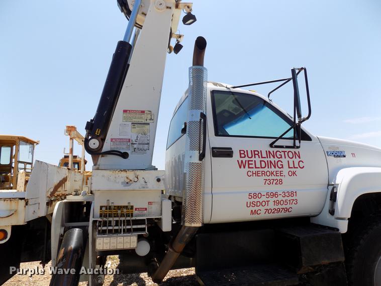 image for item DB9672 1995 Chevrolet Kodiak crane truck