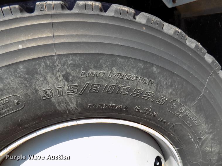 image for item DB9672 1995 Chevrolet Kodiak crane truck