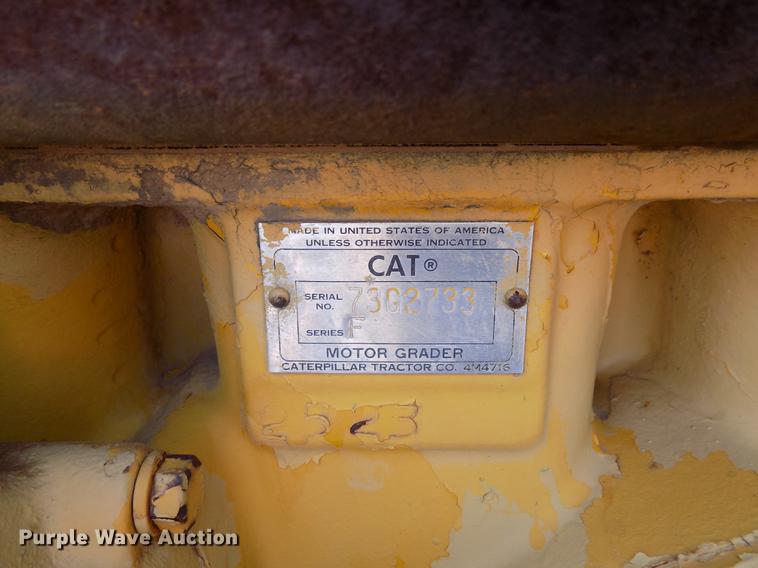 image for item DB9673 1967 Caterpillar 12F rigid frame motor grader