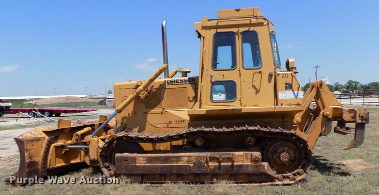 image for item DB9674 Dresser TD12C dozer