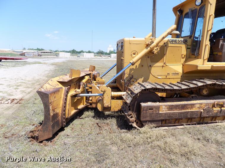 image for item DB9674 Dresser TD12C dozer