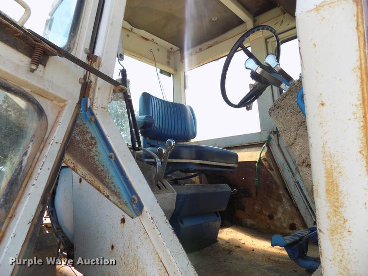 image for item DB9675 Ford 9000 tractor