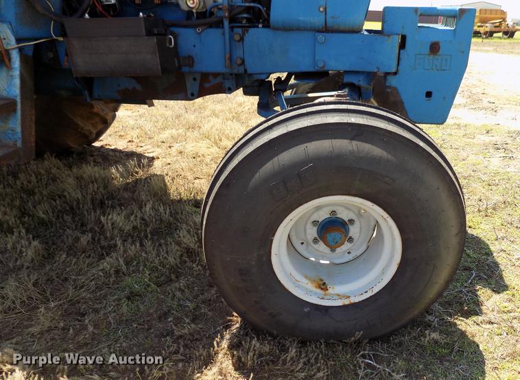image for item DB9675 Ford 9000 tractor