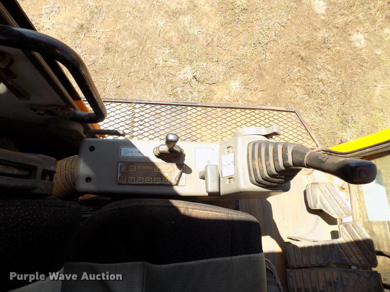 image for item DB9676 2006 Hyundai 160LC-7 excavator