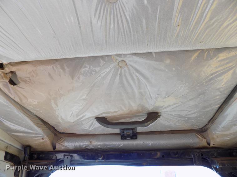 image for item DB9676 2006 Hyundai 160LC-7 excavator