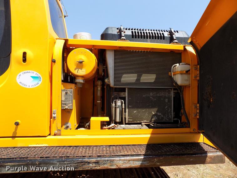 image for item DB9676 2006 Hyundai 160LC-7 excavator