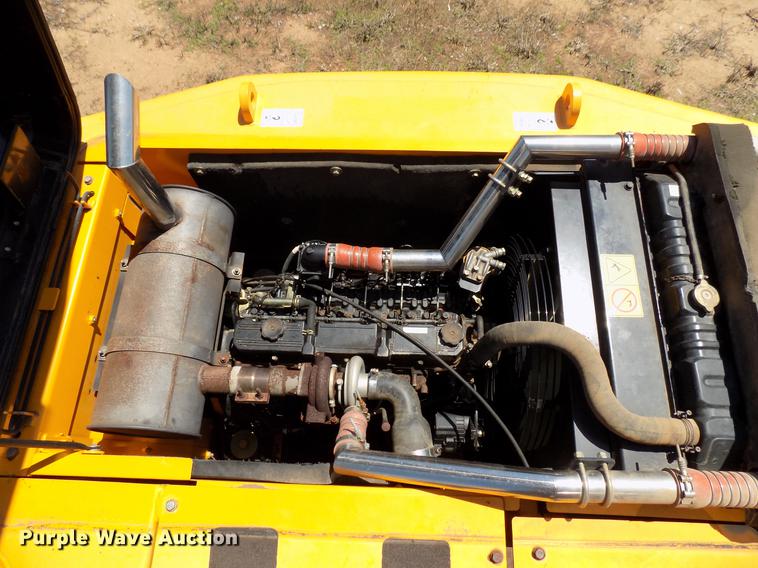 image for item DB9676 2006 Hyundai 160LC-7 excavator