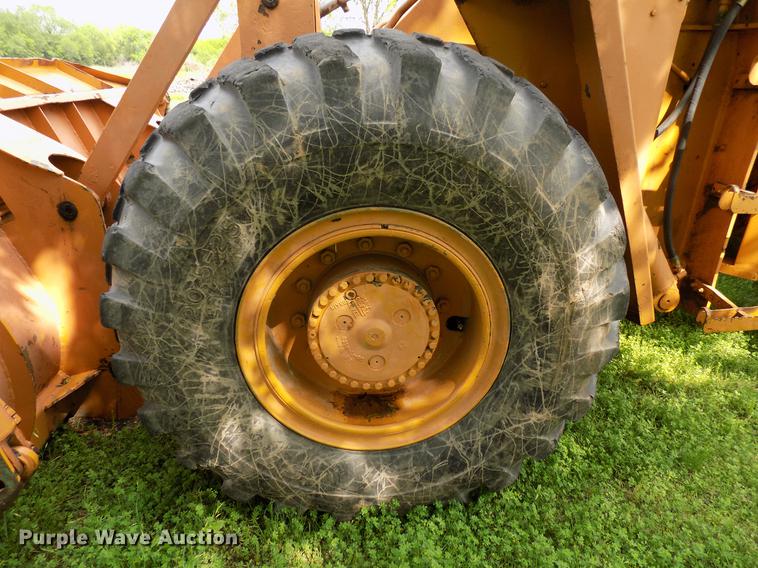 image for item DB9681 1984 Case W24C wheel loader