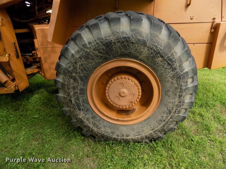 image for item DB9681 1984 Case W24C wheel loader
