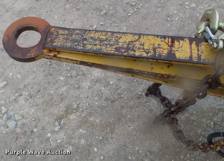 image for item DC4623 2003 Bear Cat BK400D crack seal trailer