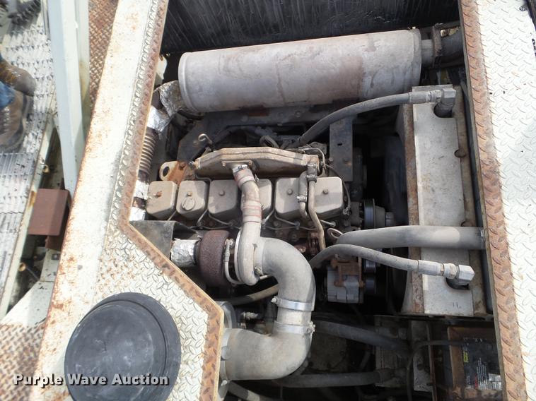 image for item DC4624 1993 Cedarapids CR461 paver