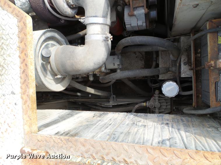 image for item DC4624 1993 Cedarapids CR461 paver