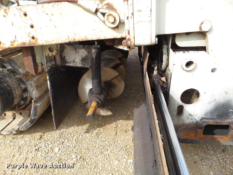 image for item DC4624 1993 Cedarapids CR461 paver