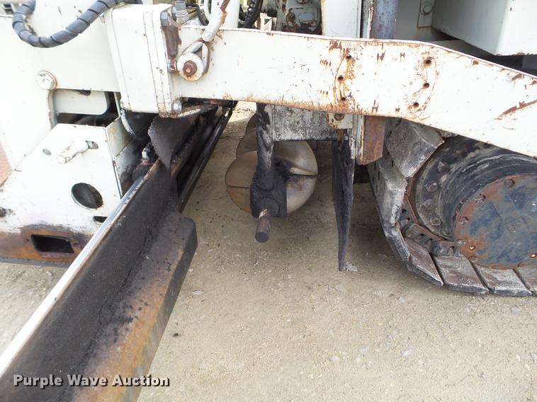 image for item DC4624 1993 Cedarapids CR461 paver