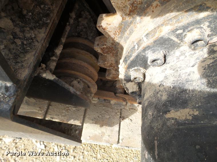 image for item DC4624 1993 Cedarapids CR461 paver