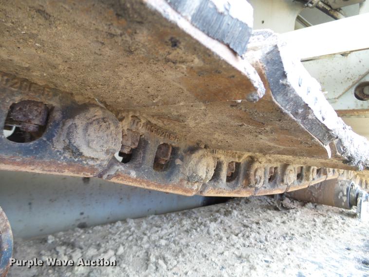 image for item DC4624 1993 Cedarapids CR461 paver