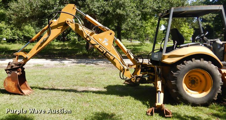 image for item DD3004 1999 New Holland 575E backhoe