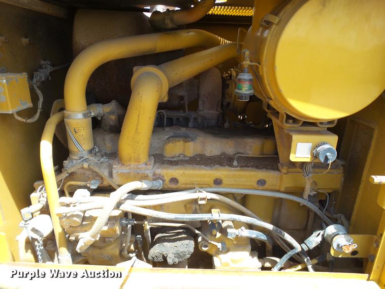 image for item DE1380 1996 Caterpillar 143H motor grader