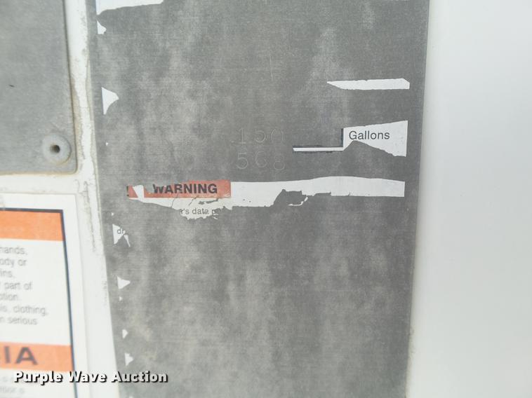 image for item DE1385 2009 Peterbilt 340 ready mix truck