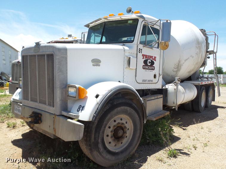 image for item DE1386 1999 Peterbilt 357 ready mix truck