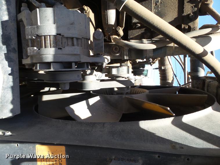 image for item DE1386 1999 Peterbilt 357 ready mix truck