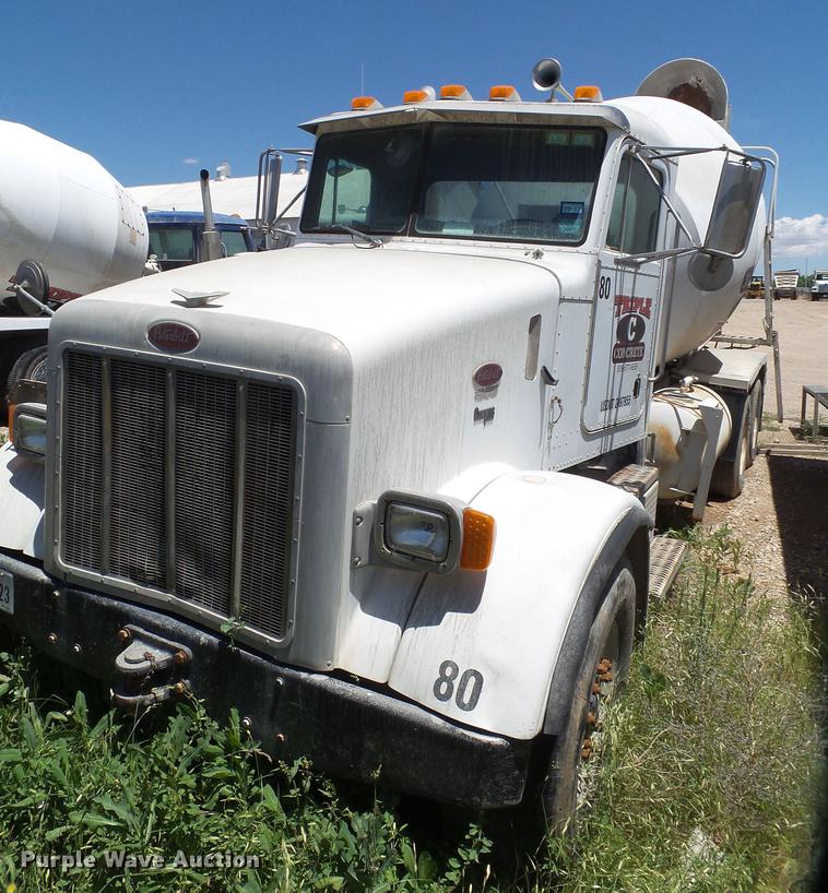 image for item DE1388 2000 Peterbilt 357 ready mix truck