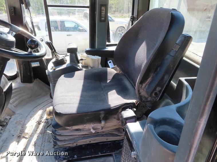 image for item DE3468 2003 Caterpillar 950G Series II wheel loader