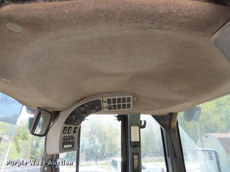 image for item DE3468 2003 Caterpillar 950G Series II wheel loader