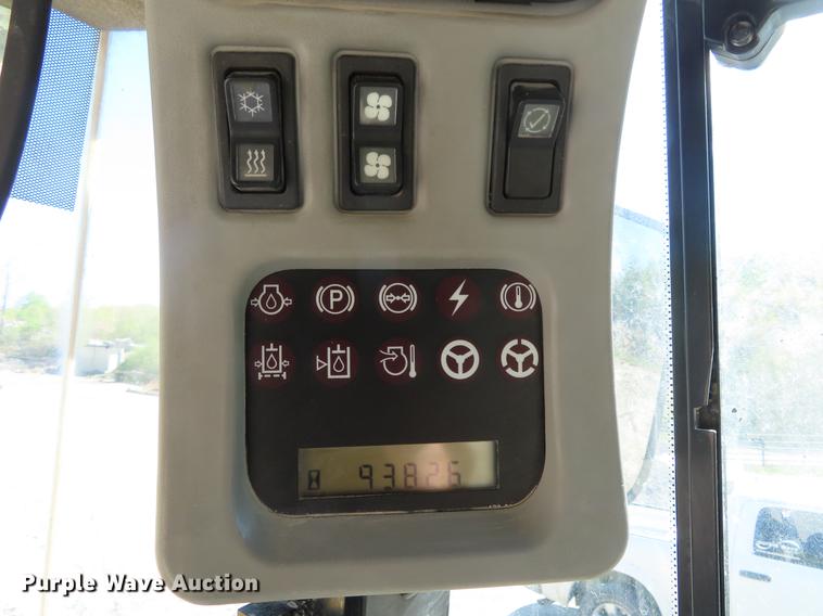 image for item DE3468 2003 Caterpillar 950G Series II wheel loader