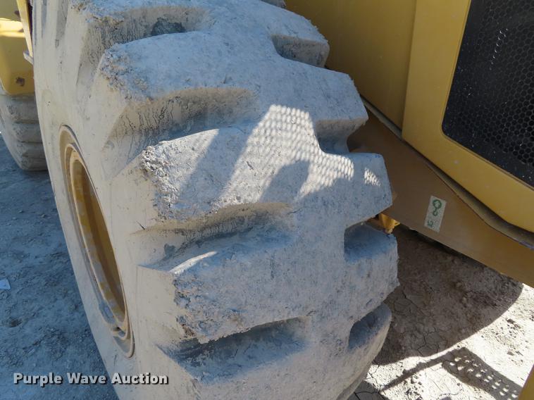 image for item DE3468 2003 Caterpillar 950G Series II wheel loader