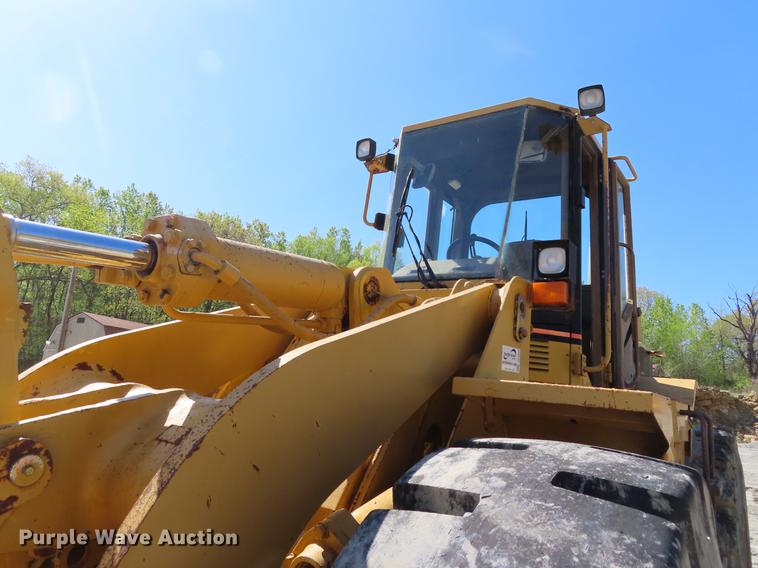 image for item DE3469 1996 Caterpillar 950F Series II wheel loader