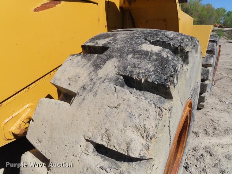 image for item DE3469 1996 Caterpillar 950F Series II wheel loader